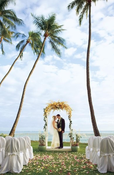 A photo of a beach wedding